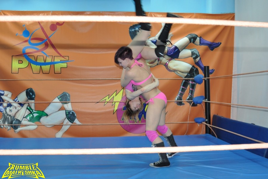 female prowrestling